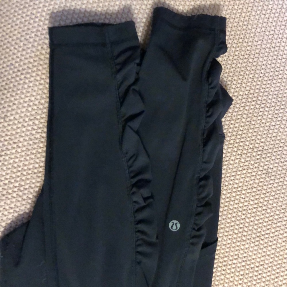 lulu lemon leggings, size 10